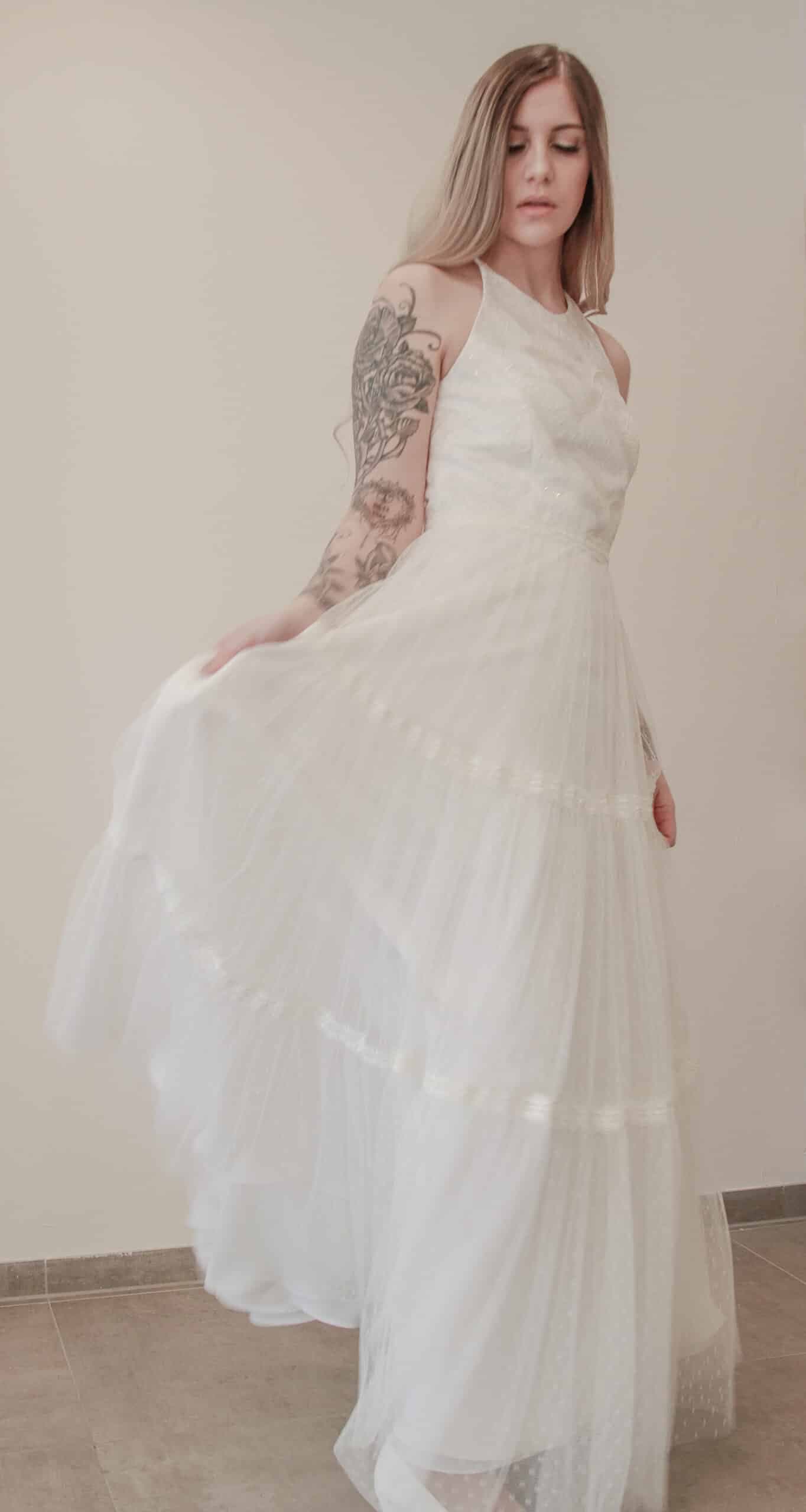 Braut im Tüllkleid